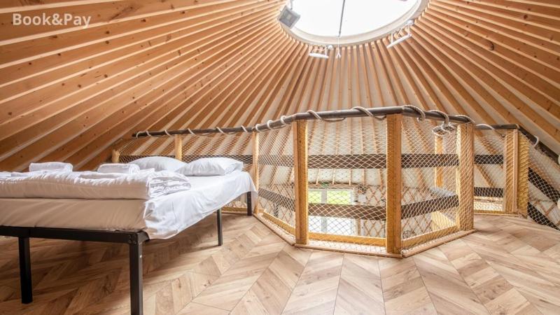 Camping De La Seine Jumieges Exterior photo